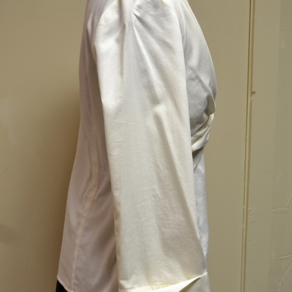 Womens blouse - Picture 3 of 4